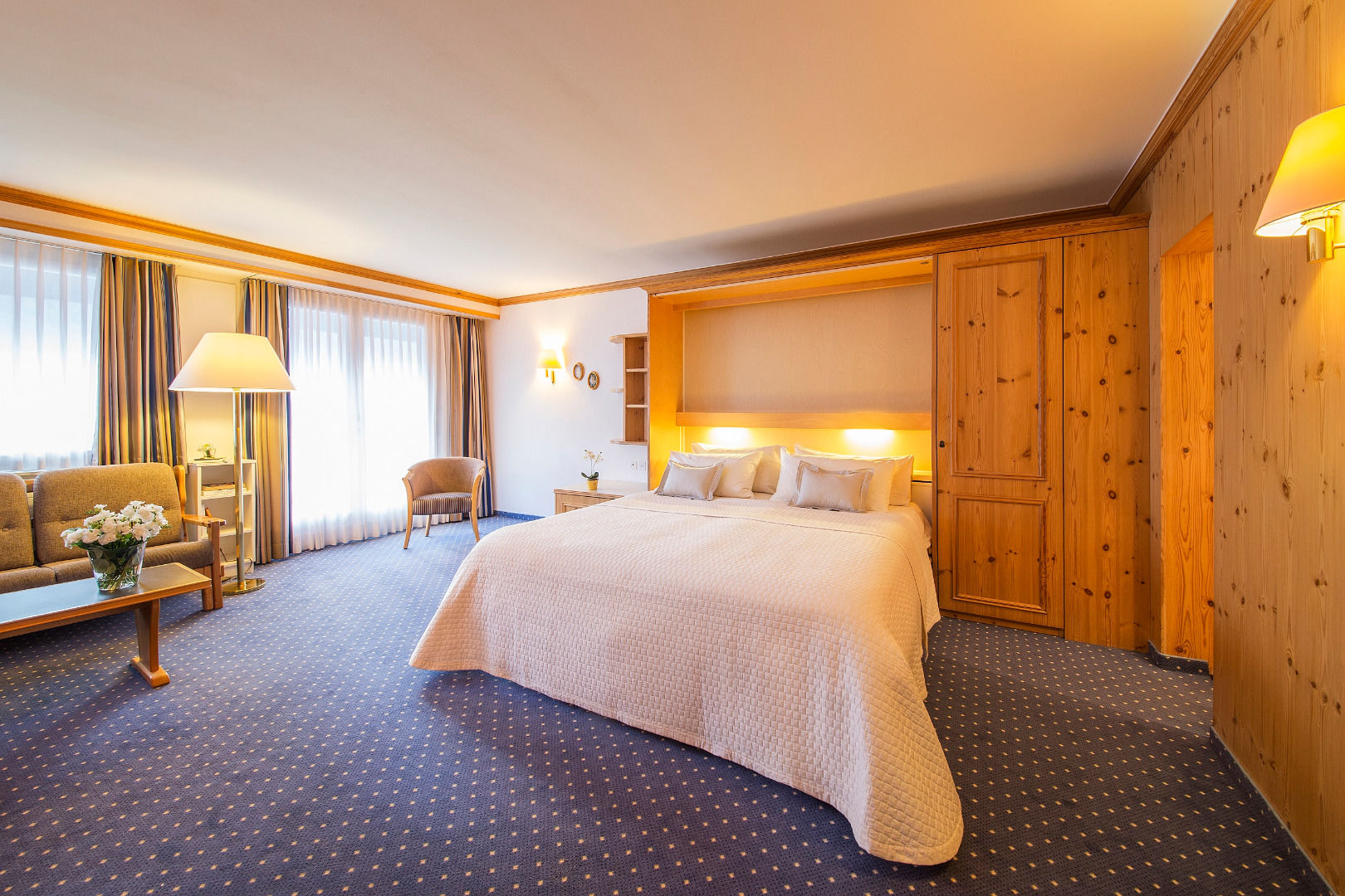 Hotel Europa Suites St Moritz Pokoj fotografie